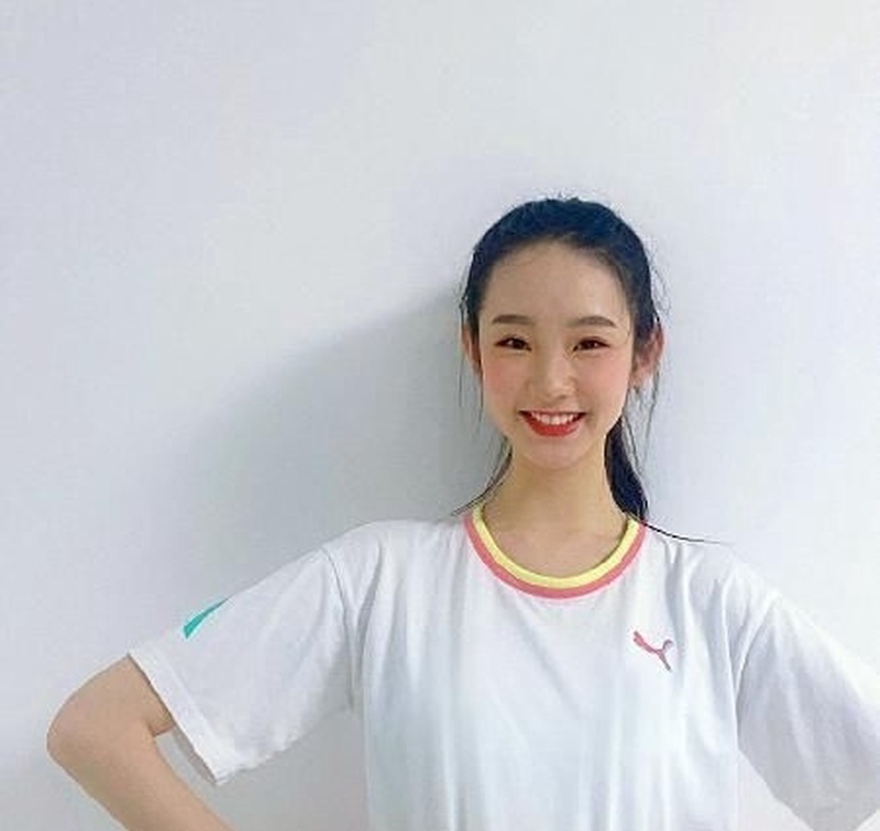 张艺凡